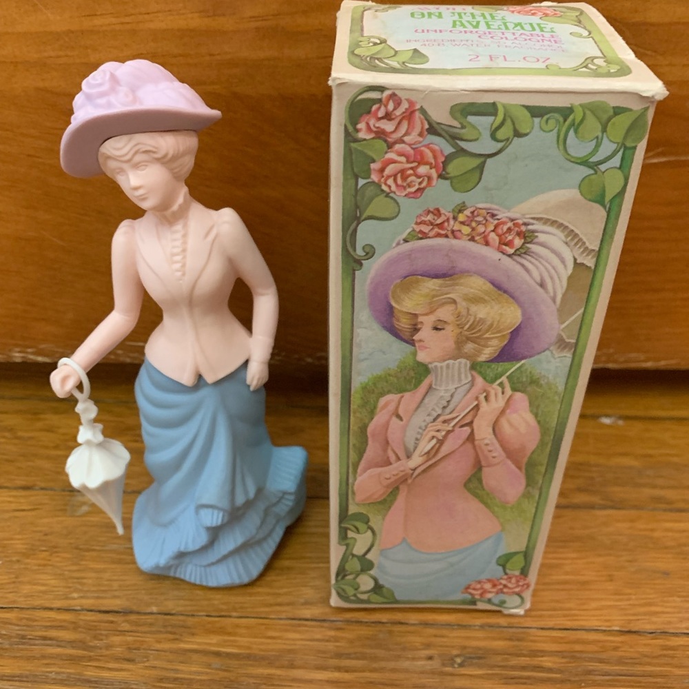 1980 RARE-AVON MARCHING PROUD SWEET HONESTY COLOGNE - W/Original Box